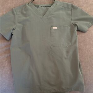 FIGS Olive V-Neck Scrub set